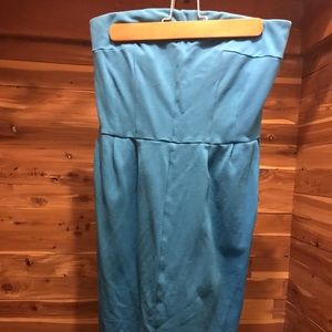 Turquoise strapless dress